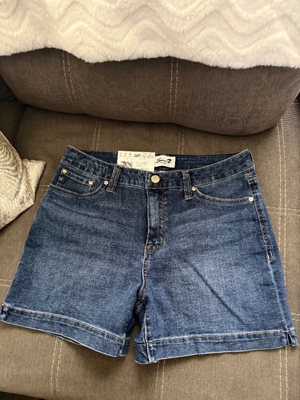 Seven denim shorts